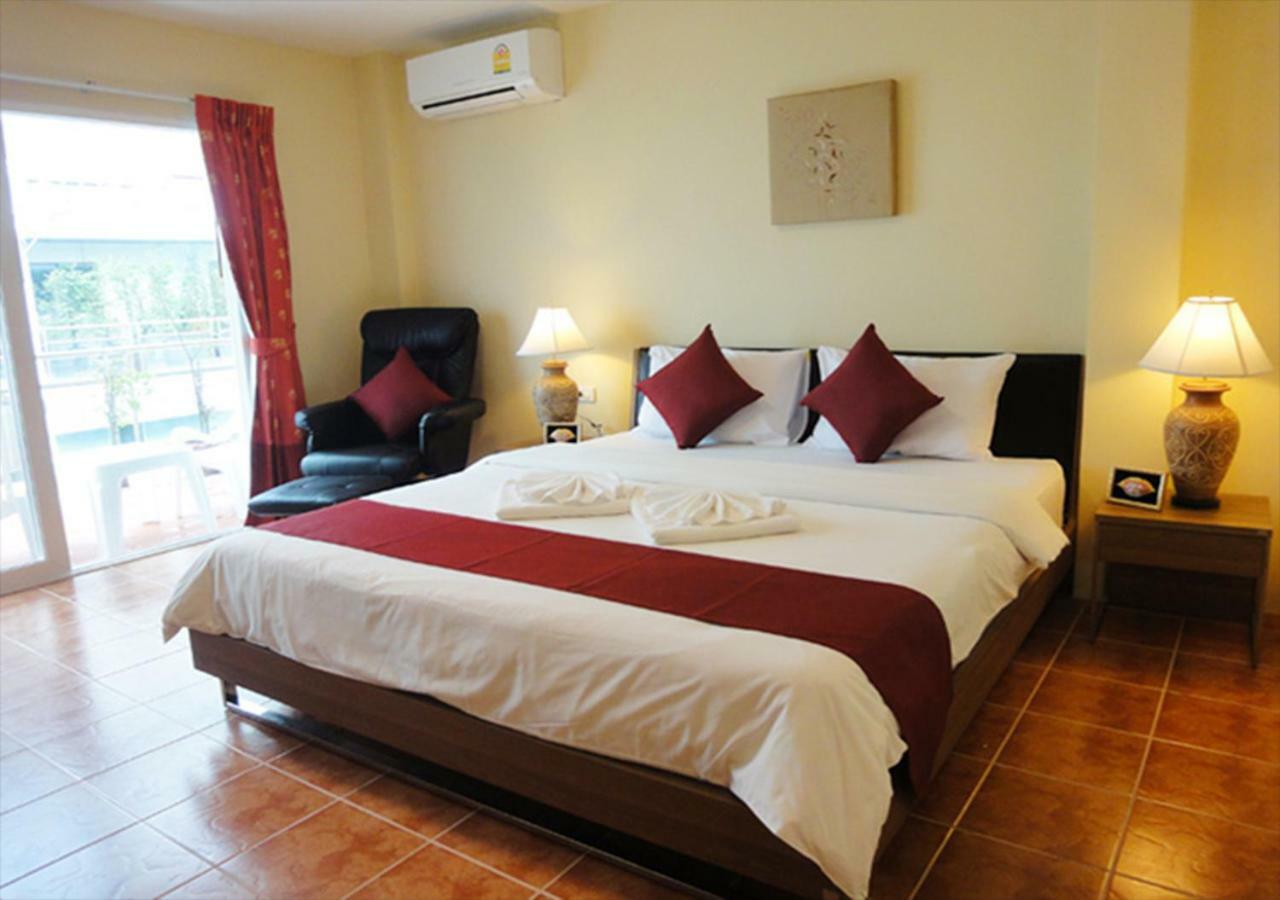 Patong Karlssons Hotel Экстерьер фото