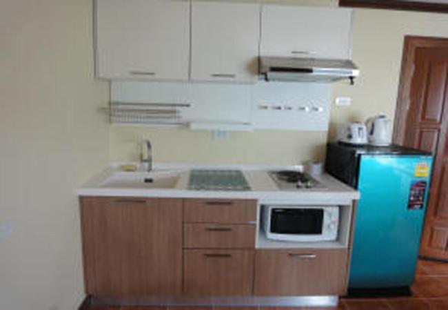 Patong Karlssons Hotel Экстерьер фото